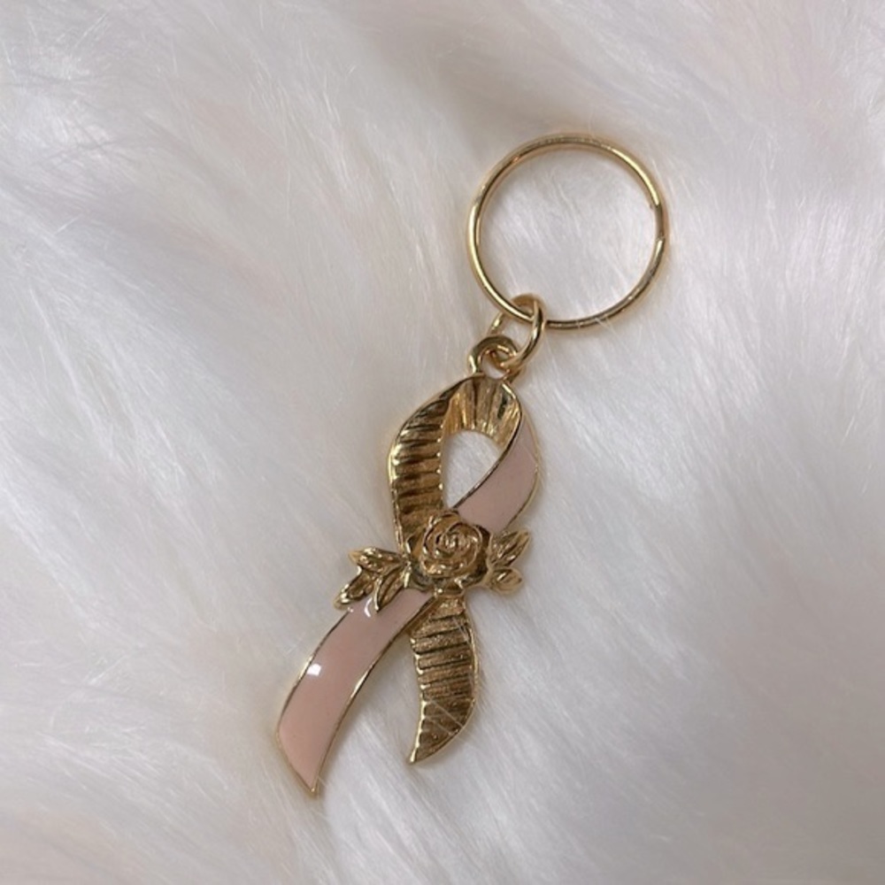 Vintage Avon Keychain Gold Toned Ribbon With Rose And Pink Enamel Used